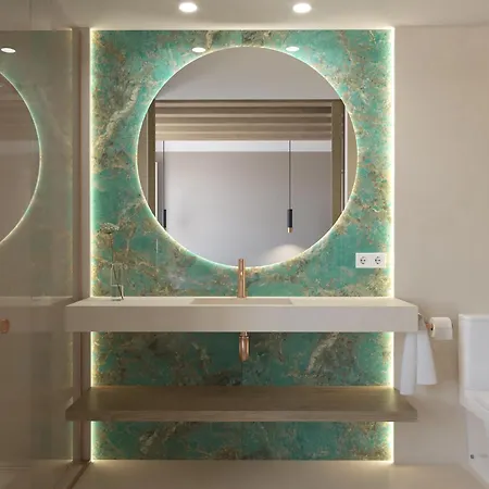 Torre Camelia Adults Recommended 3*